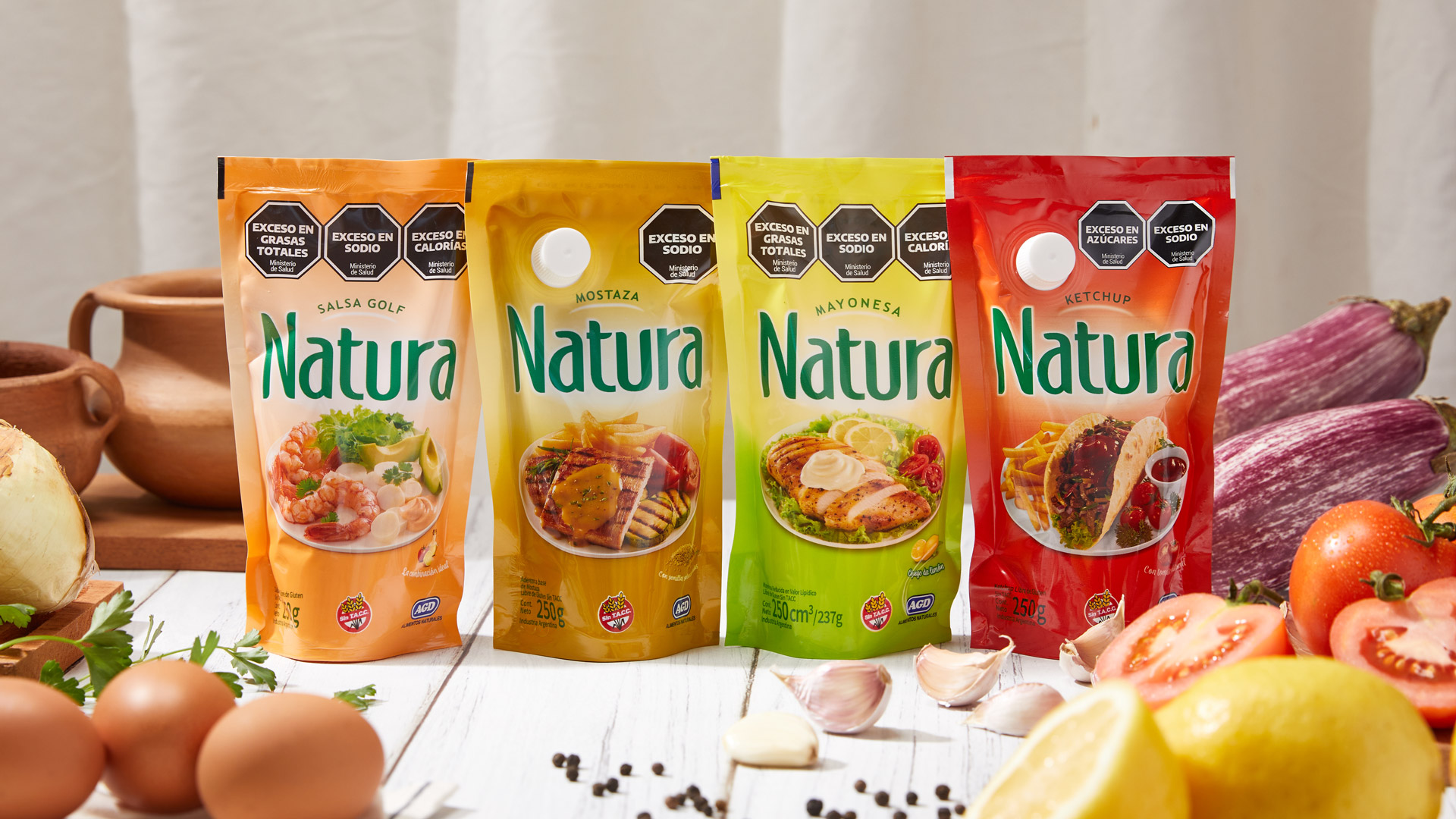 Doypacks de aderezos salsa golf, mostaza, mayonesa, y ketchup x 250 ml Natura