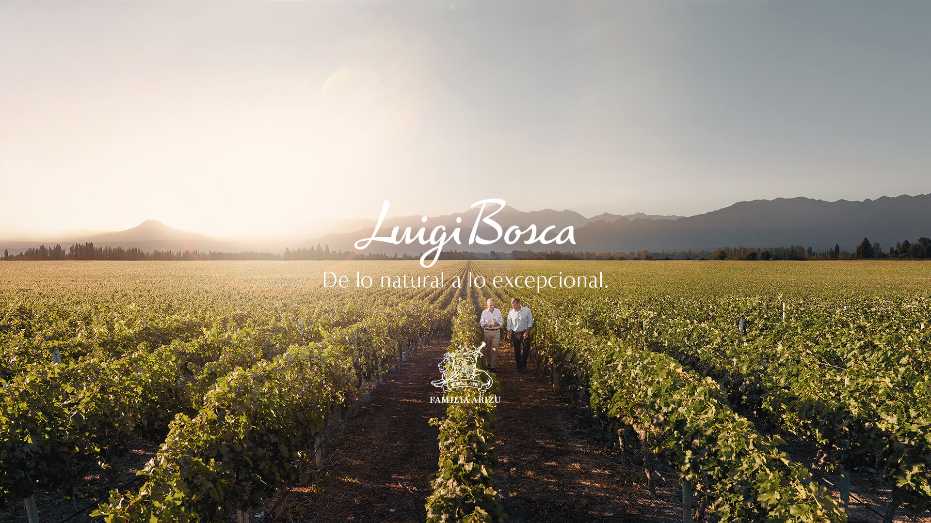 Alberto Arizu y Pablo Cúneo en viñedo de Bodega Luigi Bosca